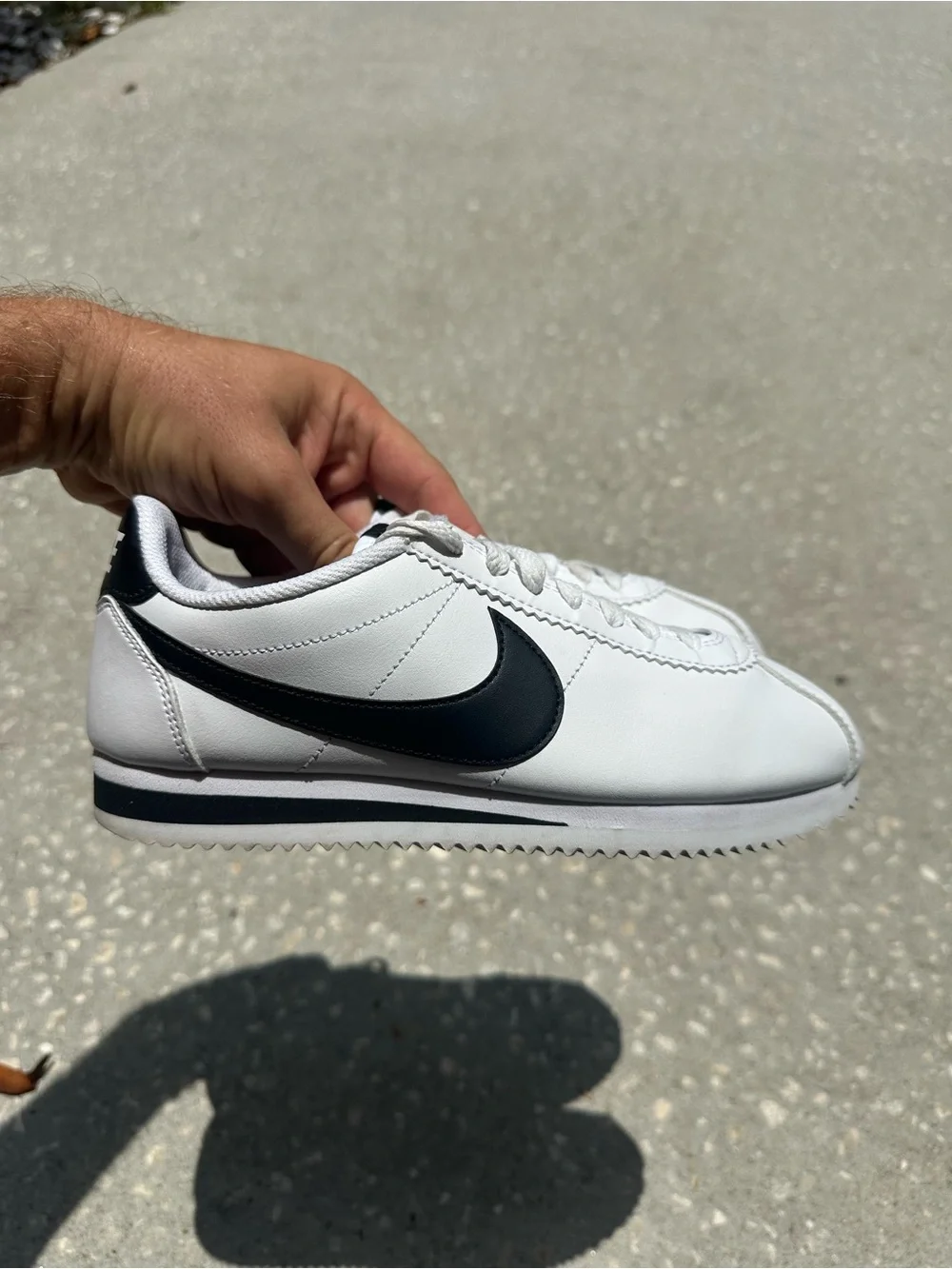 Nike Womens Classic Cortez 807471-101 White Casual Shoes Sneakers Size 6.5